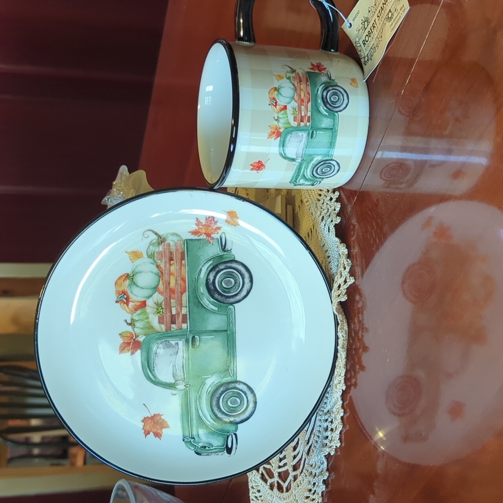 Robert Stanley Signature Fall Ceramic Plate and Cup Set NWT